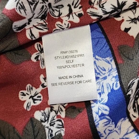 🦩 Daniel Rainn split back Tank Top 🦩 - Picture 3 of 4